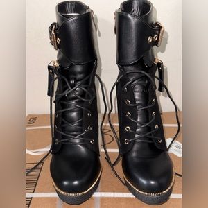 Black booties with zipper